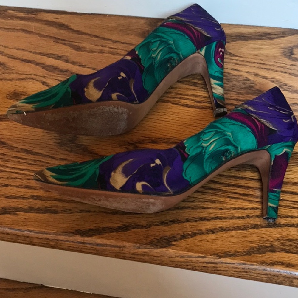 J RENEE Size 6 couture Shoes. - Picture 4 of 7